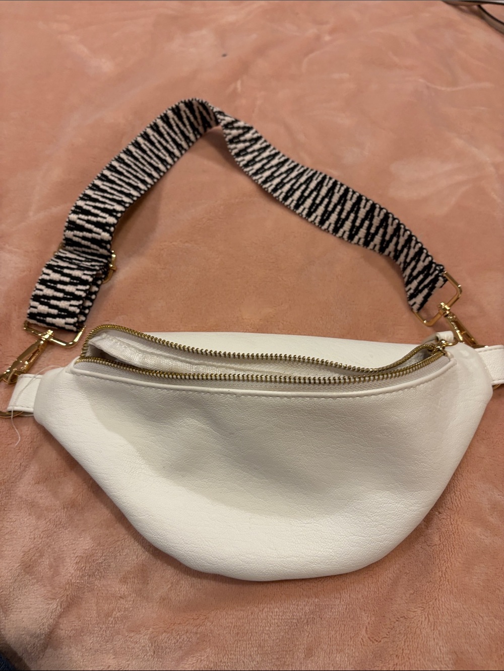 Macy's White Leather Crossbody Belt Bag with Black-White Patterned Strap